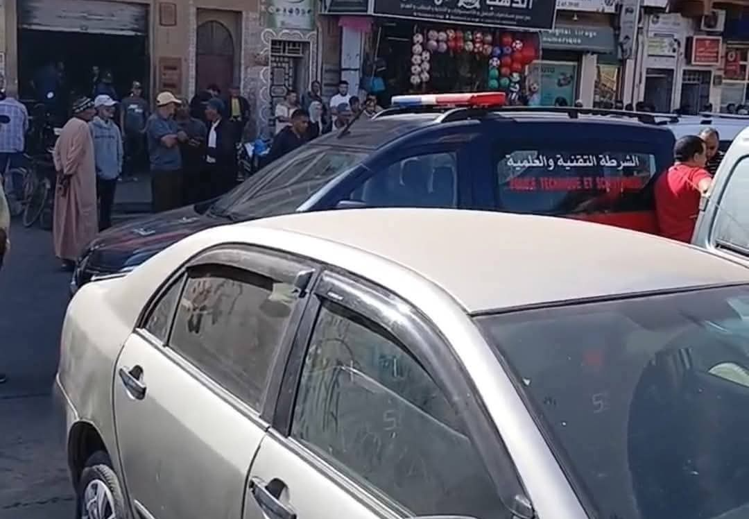 سرقة “متقنة” تهز خميس أولاد التايمة.. اختفاء 60 مليون سنتيم من سيارة مواطن بعد خروجه من البنك