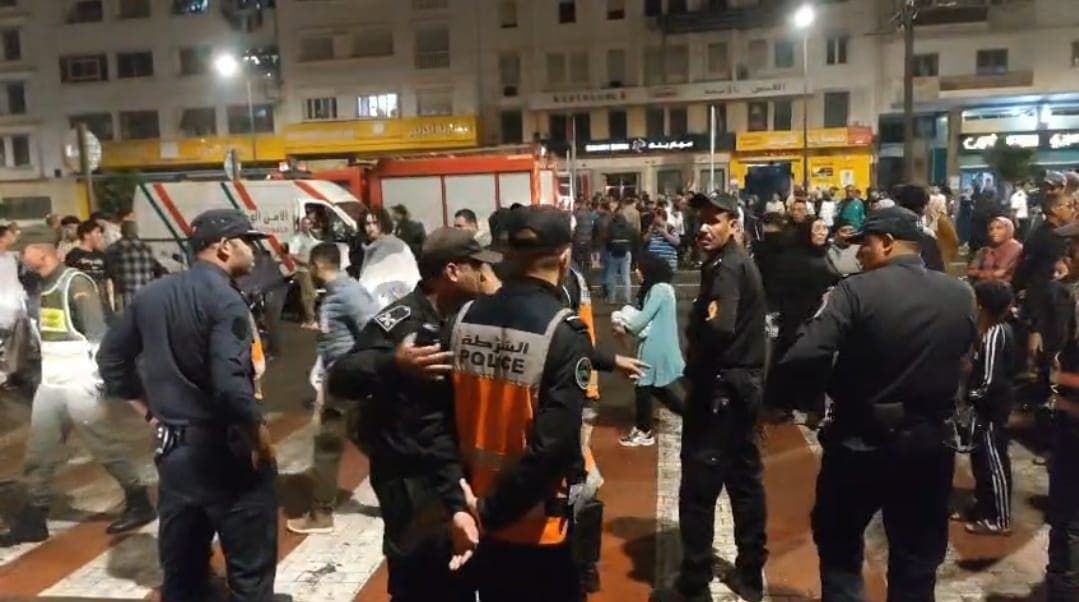 حريق مهول يلتهم قيسارية الحفاري بالدار البيضاء ويستنفر الوقاية المدنية