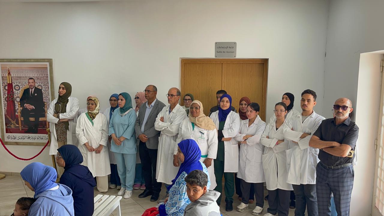 بالصور.. حملة تحسيسية بمستوصف سيدي عمارة مراكش لتشجيع الأمهات على الرضاعة الطبيعية المبكرة