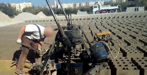 حادث مأساوي.. “ماكينة الياجور” تبتلع عاملاً وتودي بحياة أب لثلاثة أطفال