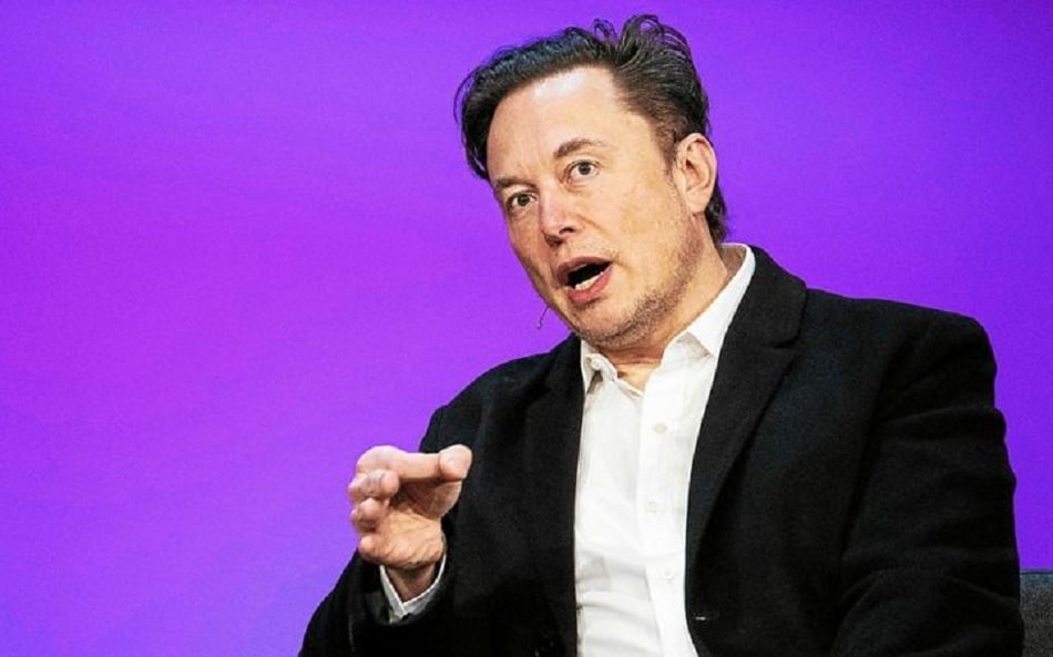 إيلون ماسك ينافس ويكيبيديا بغروكيبيديا