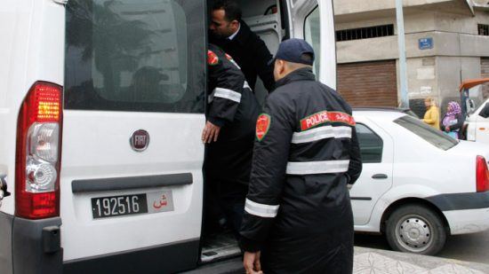 أمن طنجة يوقف شخصاً متلبساً بقرصنة شبكات الاتصالات وتحويل مكالمات دولية إلى محلية