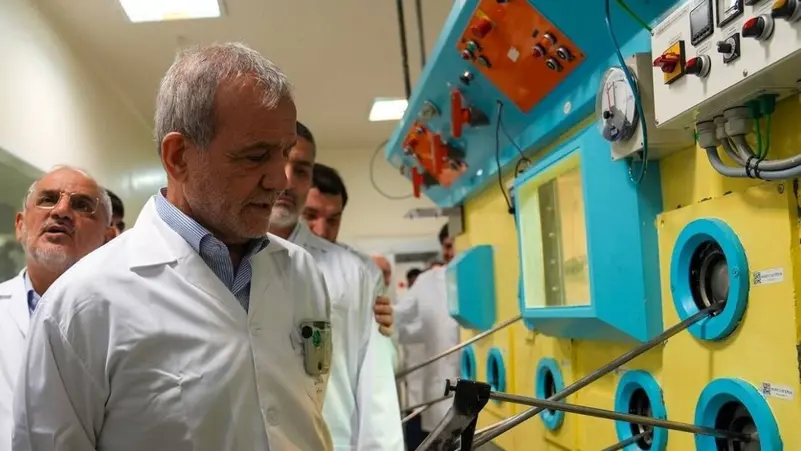 الرئيس الإيراني يعلنها مجدّدا: سنعيد بناء منشآتنا النووية بقوة أكبر