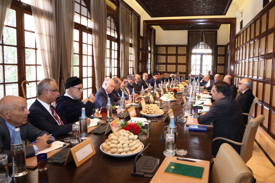 الملك يدعو الأحزاب لتقديم مقترحات لتحيين وتفصيل مبادرة الحكم الذاتي