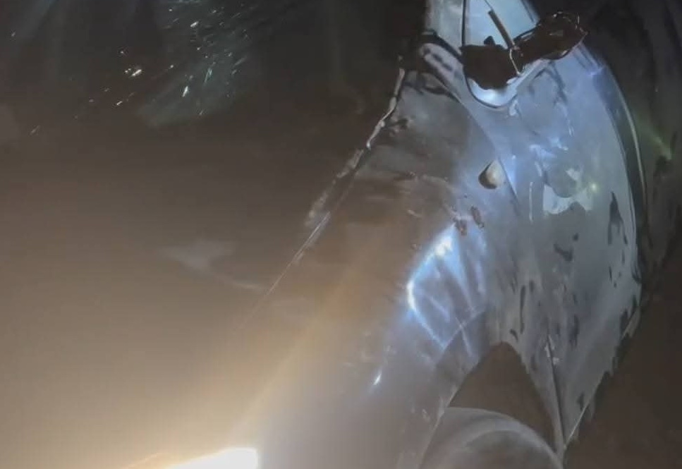 حادث سير ضواحي ابن جرير يودي الى انقلاب سيارة وإصابة السائق