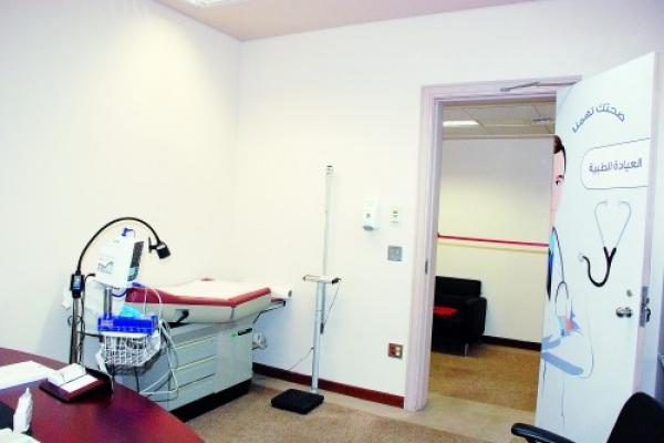 وفاة مفاجئة لسيدة داخل عيادة طبية بأمزميز تُثير استنفاراً أمنياً