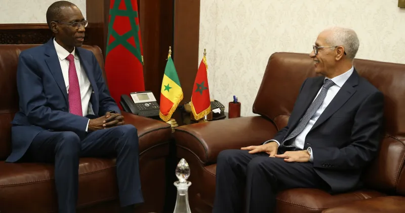 الطالبي العلمي يجري مباحثات مع وزير الشؤون الخارجية السنغالي