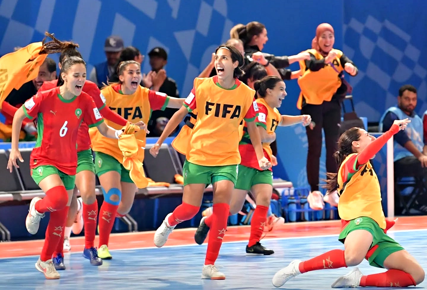 إنجاز تاريخي لكرة القدم النسوية داخل القاعة.. المغرب يتأهل لربع نهائي المونديال ويضرب موعداً مع إسبانيا