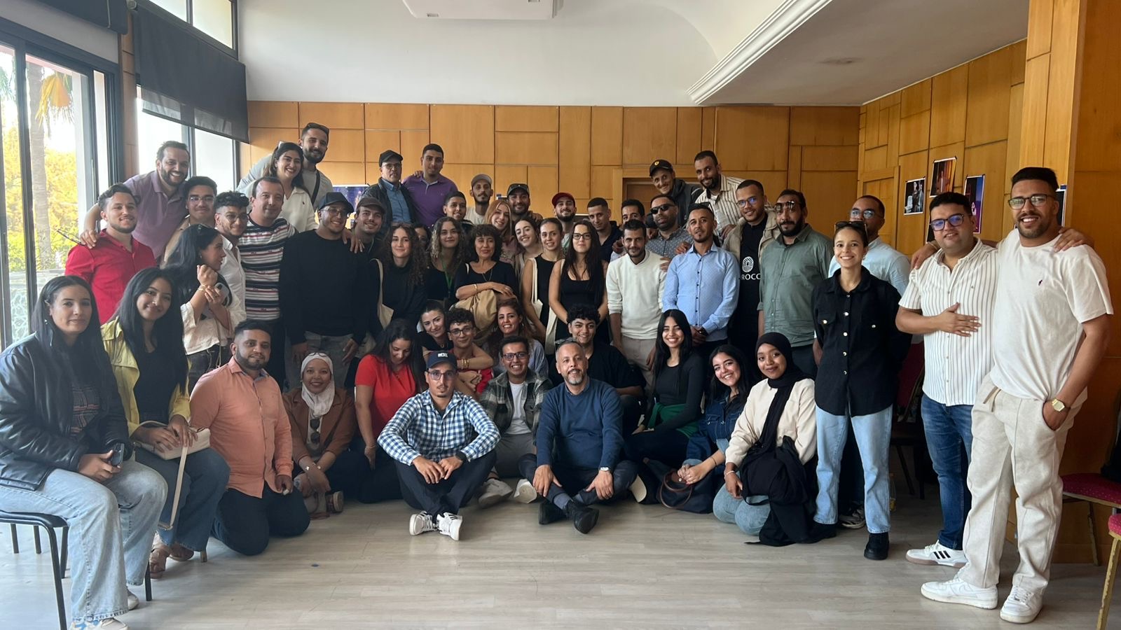 بالفيديو.. وفد شبابي مراكشي يتبادل الخبرات مع جمعية إسيل للمسرح على هامش المهرجان الدولي للمعاهد المسرحية