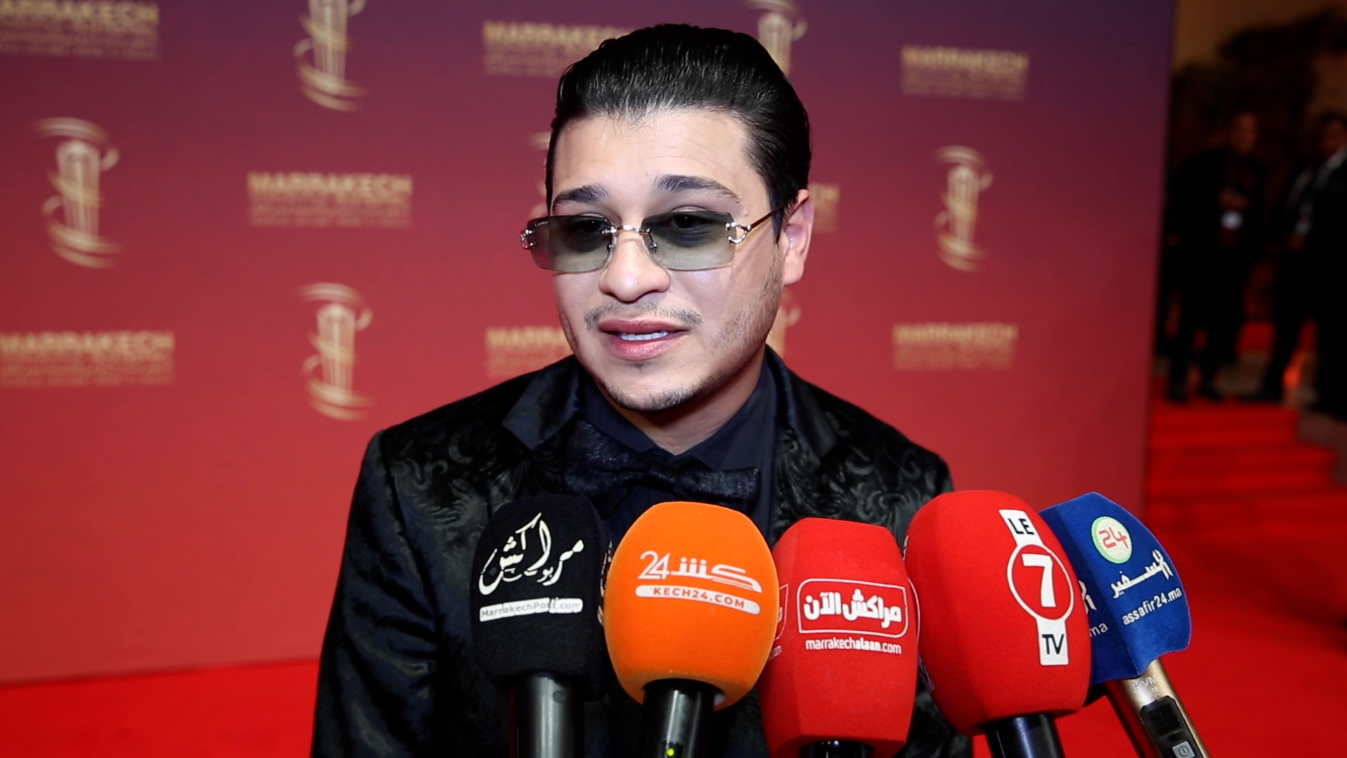 ربيع الصقلي يتحدث على أهمية مهرجان مراكش: منصة حاسمة للممثلين الشباب و”جو العمل” سر النجاح +فيديو