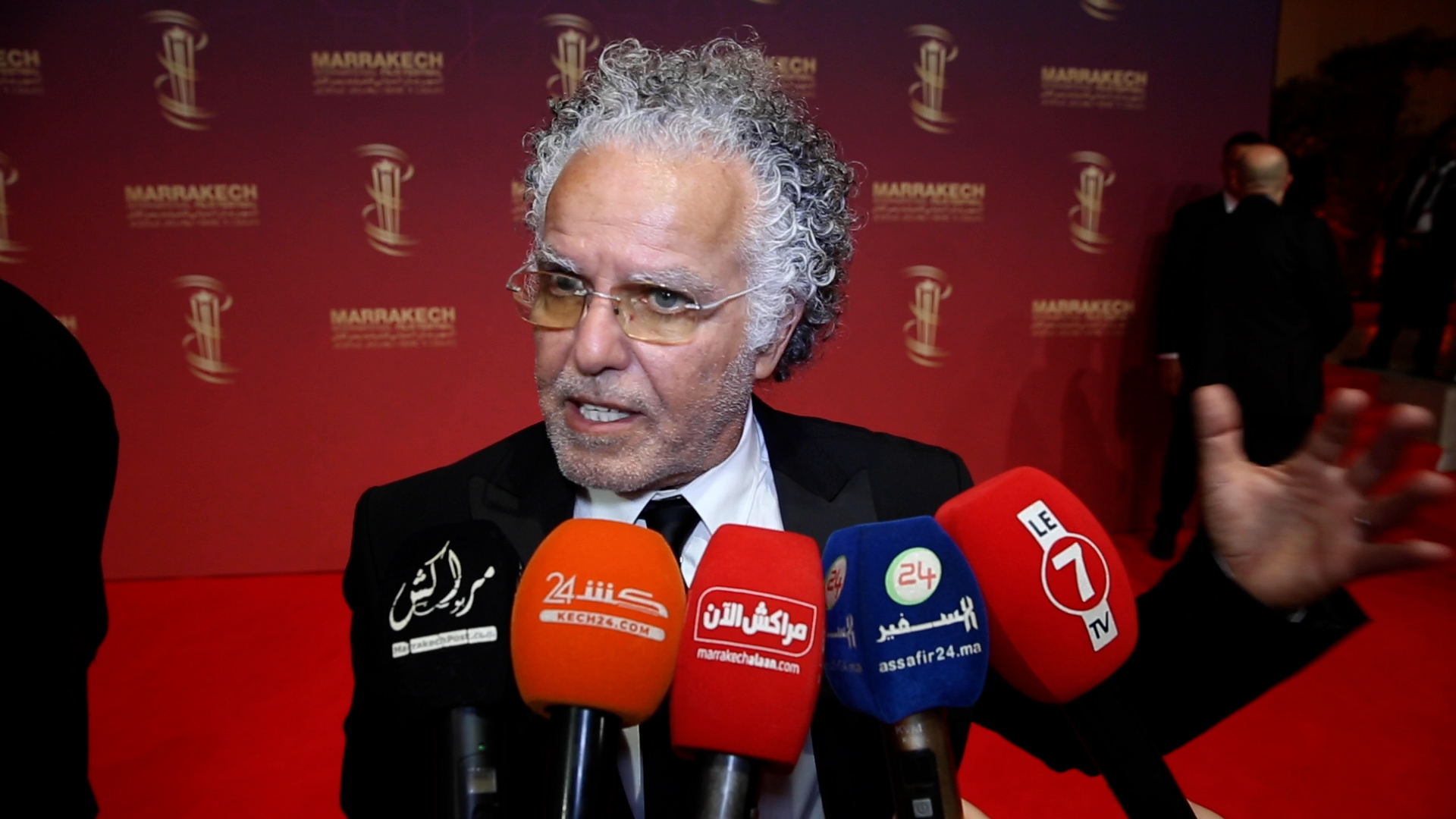 المخرج حكيم بلعباس يكشف توقعه لمهرجان مراكش.. “أنتظر شيئاً يفاجئني في أفلام هذه الدورة” +فيديو