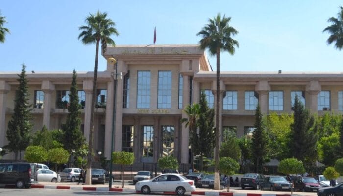جنايات مكناس تصدر حكماً بالسجن 25 سنة للزوجة وعشيقها في جريمة قتل زوجها