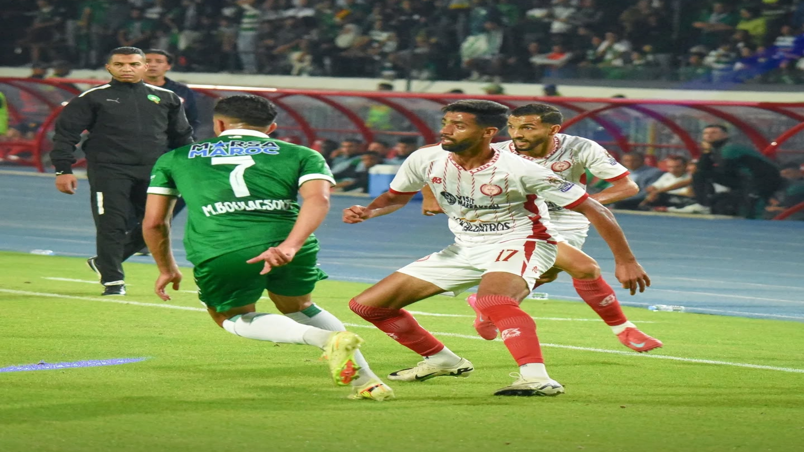 خسارة اللحظات الأخيرة.. ضربة جزاء تسقط الكوكب المراكشي أمام الرجاء الرياضي