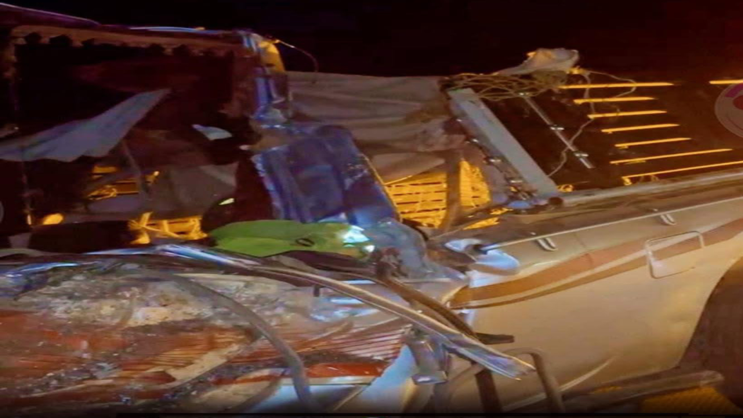 فاجعة ضواحي الجديدة.. مصرع سائق “بيكوب” محملة بالأغنام في اصطدام مروع بشاحنة