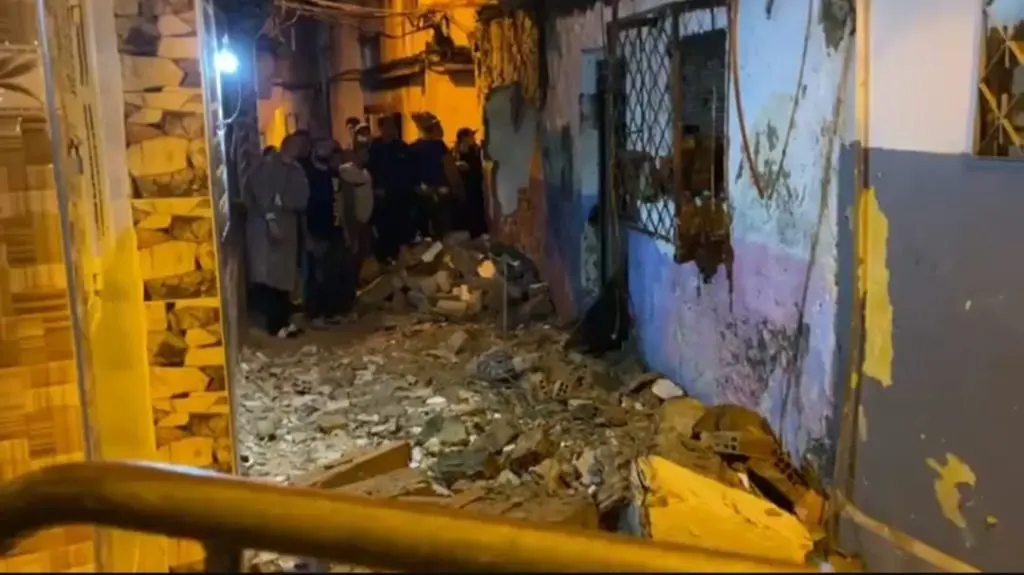 وفاة شاب في طنجة متأثراً بإصابات انهيار منزل قديم