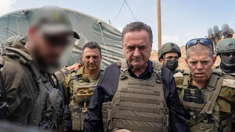 إسرائيل تحذر من إعادة بناء حزب الله وتهدد بقصف بيروت