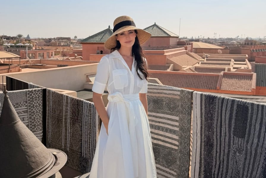 نجمة “قيامة أرطغرل” إسراء بيلجيتش تختار مراكش لقضاء عطلتها