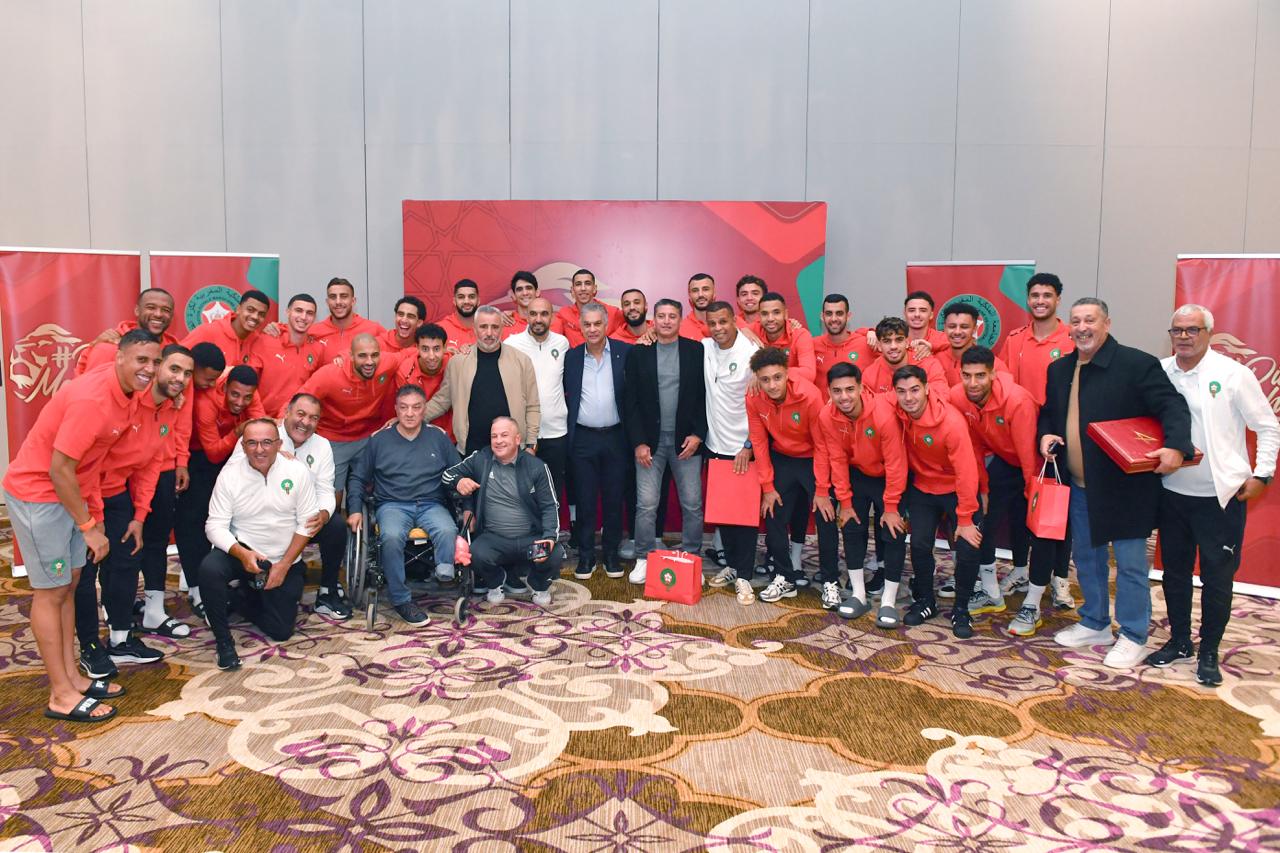 بحضور نجوم المنتخب الوطني.. جامعة لقجع تكرم لاعبين دوليين سابقين +صور