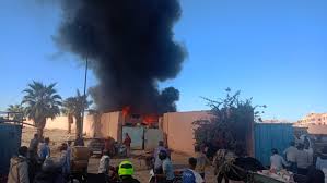 حريق مهول يلتهم مستودعاً في سوق المتلاشيات “باب الخميس” بمراكش