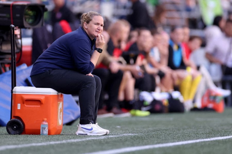 البطولة الأمريكية للسيدات ..شات جي بي تي وراء انتصارات فريق سياتل رين