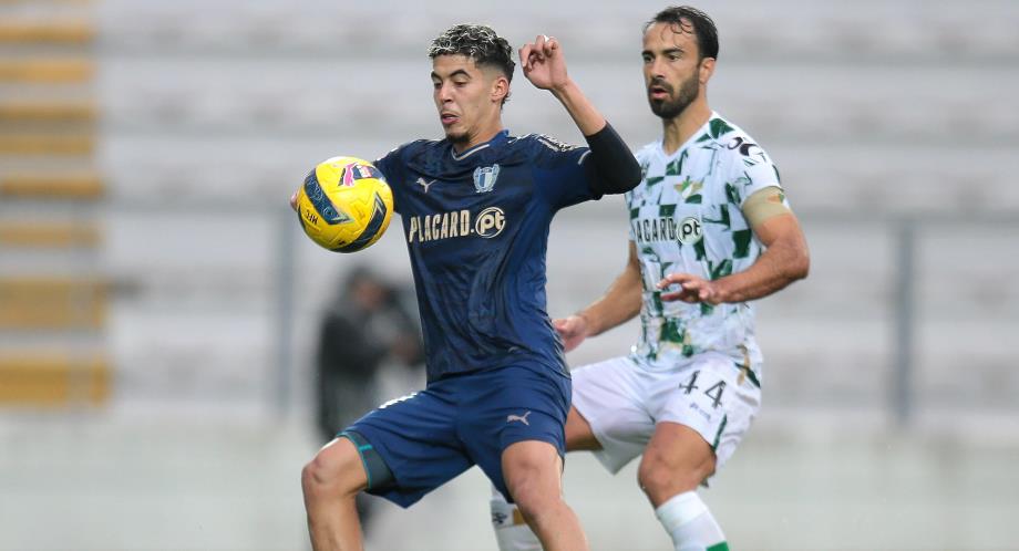 الدوري البرتغالي.. زابيري يحرز هدفا ويتوج بجائزة أفضل لاعب