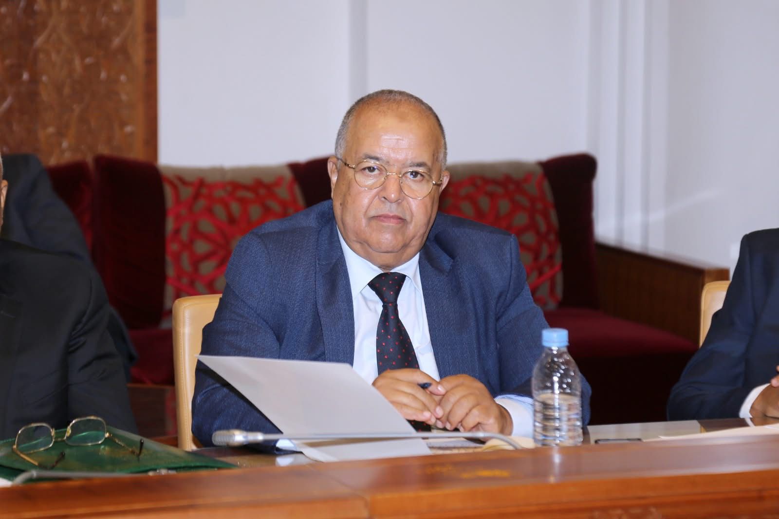 واعمرو برلماني قلعة السراغنة يشدد على رقمنة المساطر القضائية لتعزيز فعالية التبليغ