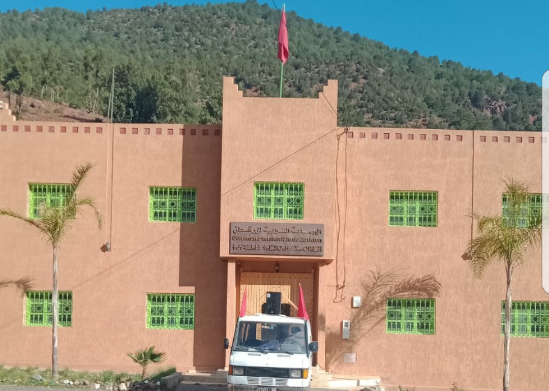 إقليم الحوز.. زرقطن تستفيد من مشروع بناء ربط الطريق الإقليمية 2016 ودوار تمكينانت