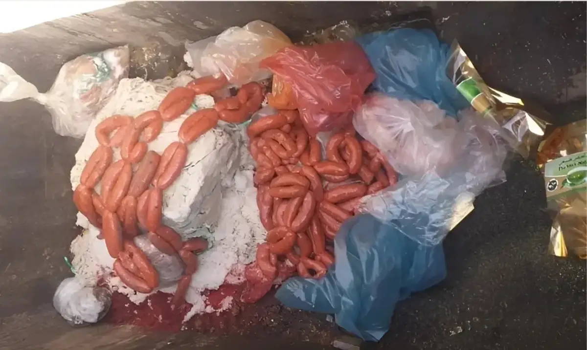 مراكش.. حملة مشتركة تضبط 200 كلغ من اللحوم الفاسدة في “سناك”