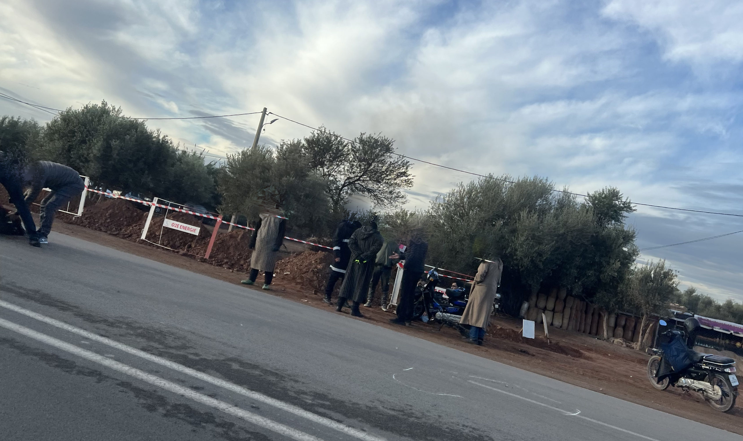 إصابة ثلاثة أشخاص في حادثة سير خطيرة بالطريق المدارية بين المحاميد والمسيرة