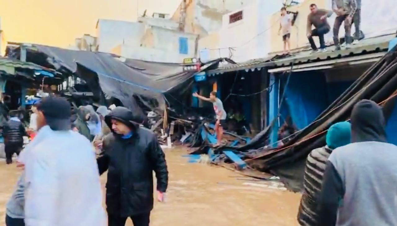 آسفي تستغيث.. فيضان واد الشعبة بآسفي وغزارة الأمطار يخلف مصابين وخسائر مادية كبيرة +صور