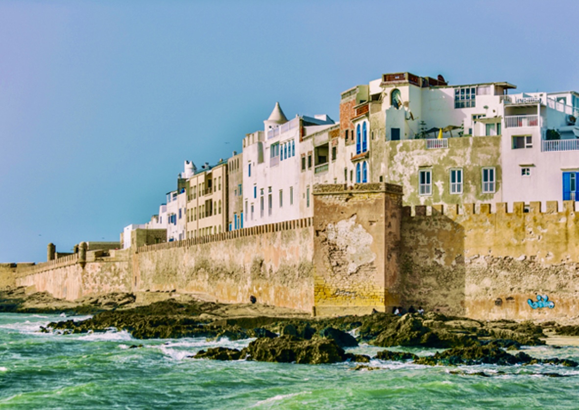 إحداث مكتب خاص لتتبع البنايات الآيلة للسقوط بعمالة إقليم الصويرة