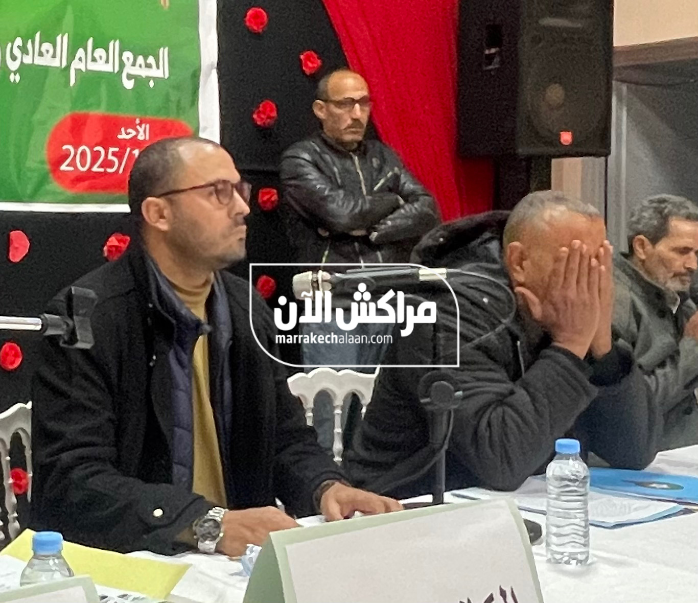 بدموع الحزن.. سعيد الشرع يعلن مغادرته رئاسة الاتفاق المراكشي +فيديو