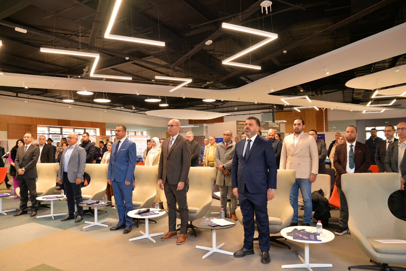 الرحامنة تستضيف قافلة الاستثمار.. دعم يصل إلى 30% للمقاولات الصغرى والمتوسطة وفق الميثاق الجديد