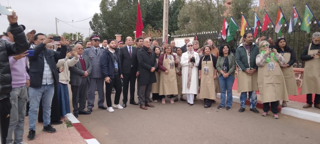 انطلاق الدورة السابعة للمهرجان الدولي للفن التشكيلي بمدينة سيدي رحال