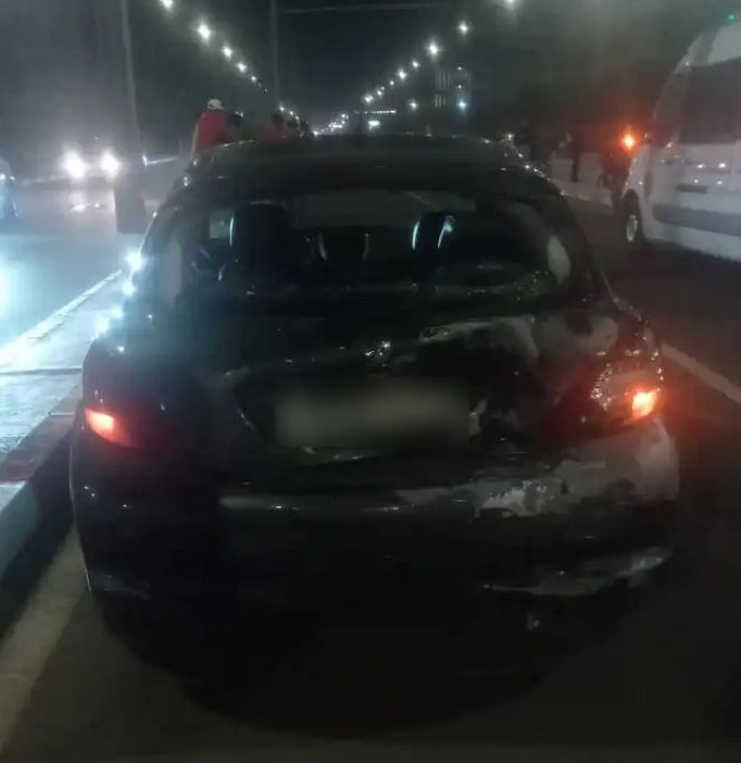 السرعة الجنونية تنتهي بحادثة مروعة وإصابة بليغة لسائق دراجة بمراكش