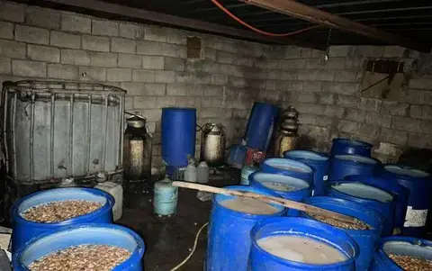 الصويرة.. تفكيك “معمل سري” وحجز أطنان من “الماحيا” والمخدرات