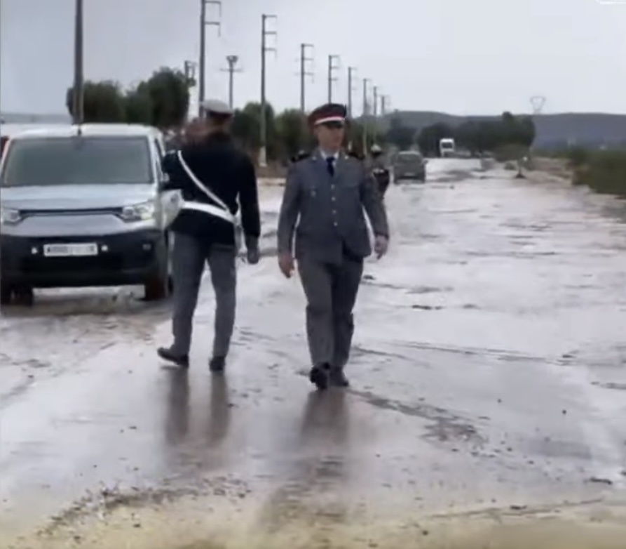 مع استمرار التساقطات المطرية.. تعليق الدراسة باقليم اليوسفية لليوم الثاني على التوالي +صور