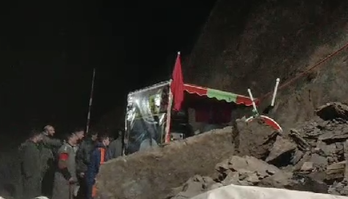 انهيار صخري من جبل على “كيوسك” باقليم الحوز