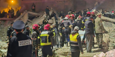 فاس.. السلطات تُخلي المنازل المجاورة لموقع الانهيار وتُواصل حالة الاستنفار