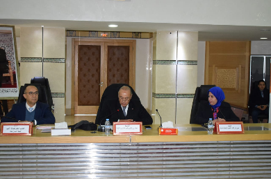 عامل اقليم السراغنة يترأس لقاءً تواصليًا لتعزيز الحكامة ودعم المبادرات التنموية