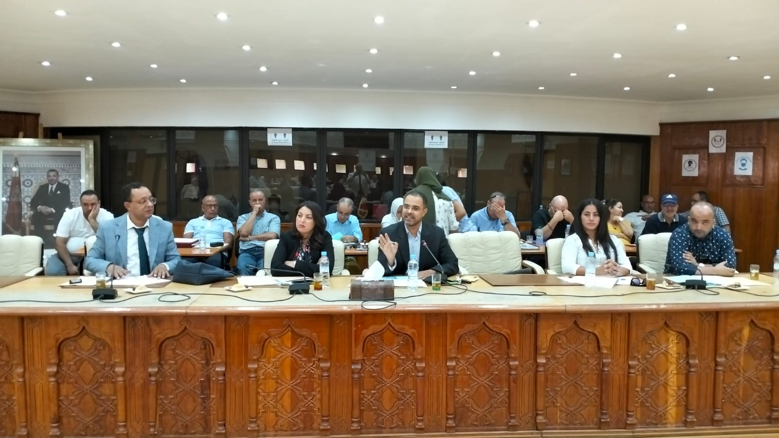 انتخاب نواب الرئيس يعود إلى جدول أعمال مجلس مقاطعة جليز بعد تأجيل وجدل امتد لأكثر من دورتين