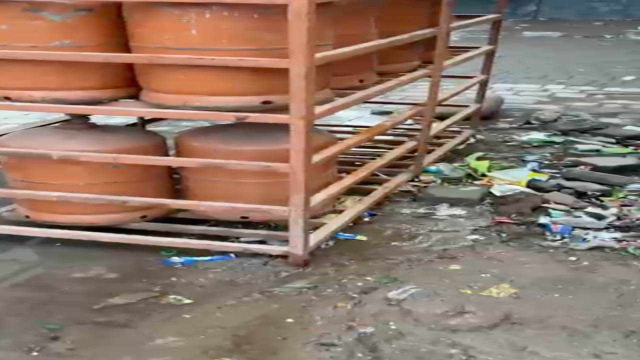 بالفيديو.. “هدر مائي” يستنفر ساكنة حي 39 بالضحى مراكش ومطالب بتدخل عاجل