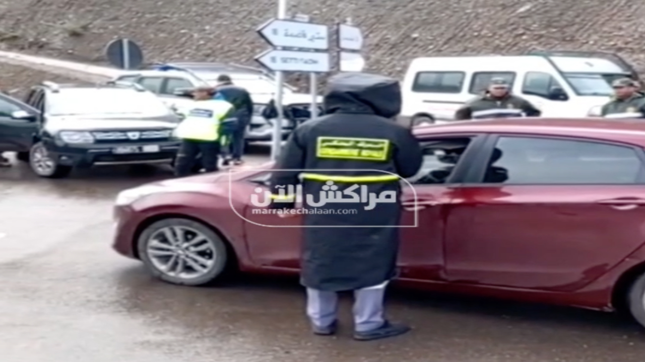 رسمياً.. استئناف حركة السير بالطريق الرابطة بين “ستي فاضمة” ومنتجع “أوكايمدن”