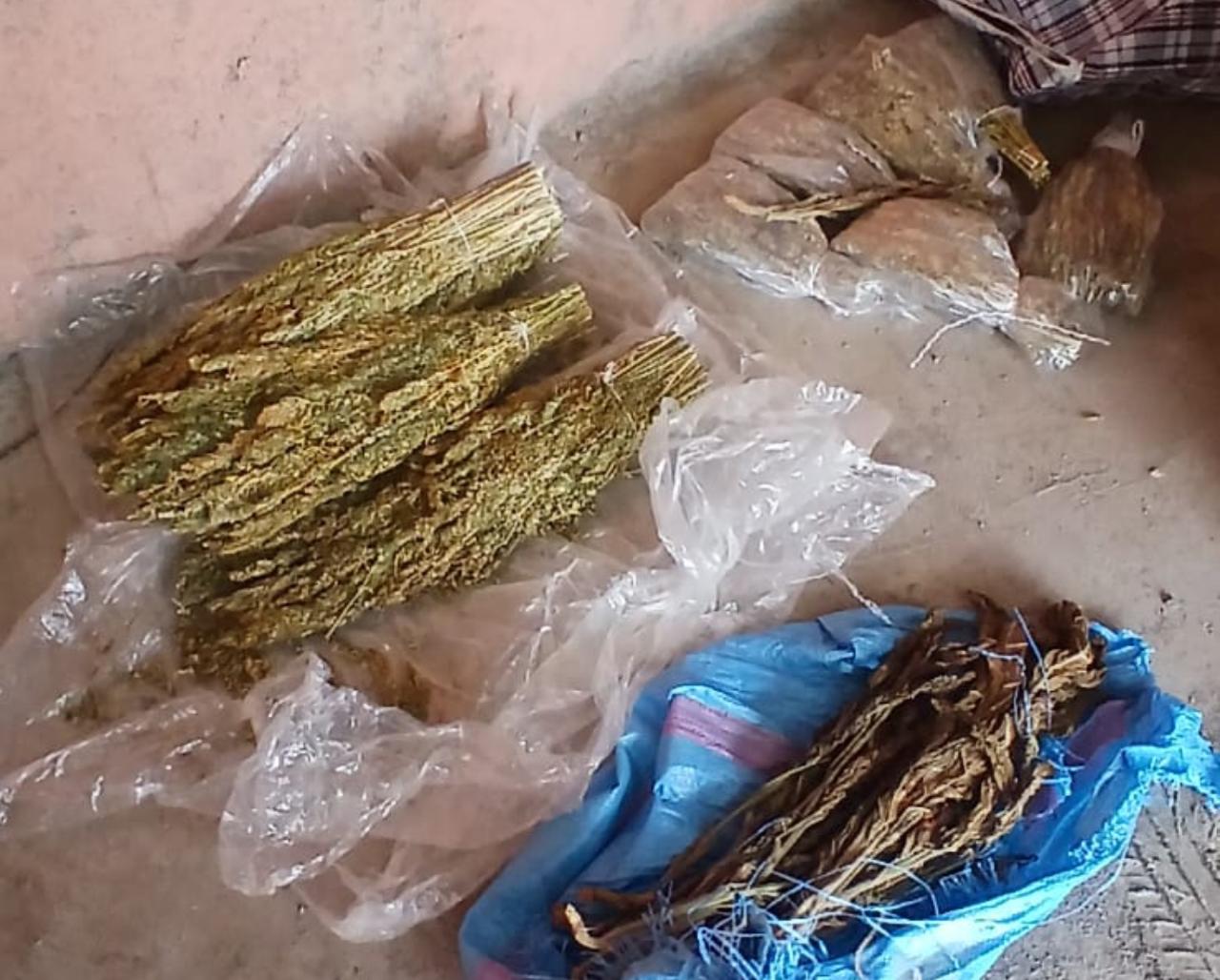 درك الاوداية يحجز كمية من “الكيف والطابا” داخل ضيعة لتربية الأغنام