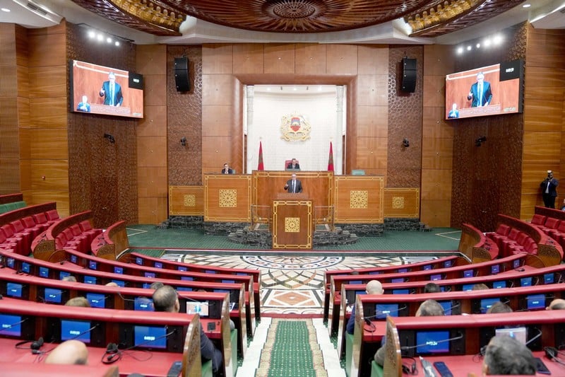 38 مستشارا برلمانيا يصادقون على الجزء الأول من قانون المالية وعارضه 12 مستشارا