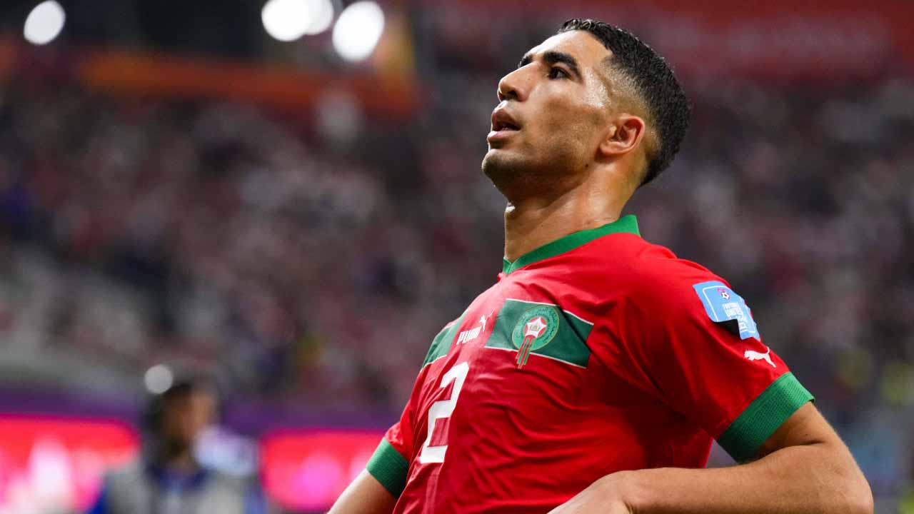 حكيمي: مستوى المنتخب يمنحنا الثقة.. وتتويج الرديف حافز لمواصلة الإنجازات