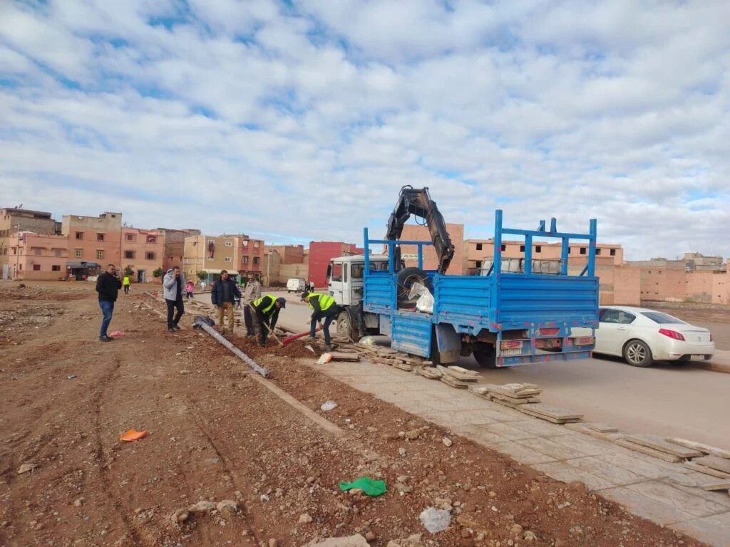 قلعة السراغنة.. إعطاء انطلاقة مشروع واسع لتعزيز وصيانة شبكة الإنارة العمومية