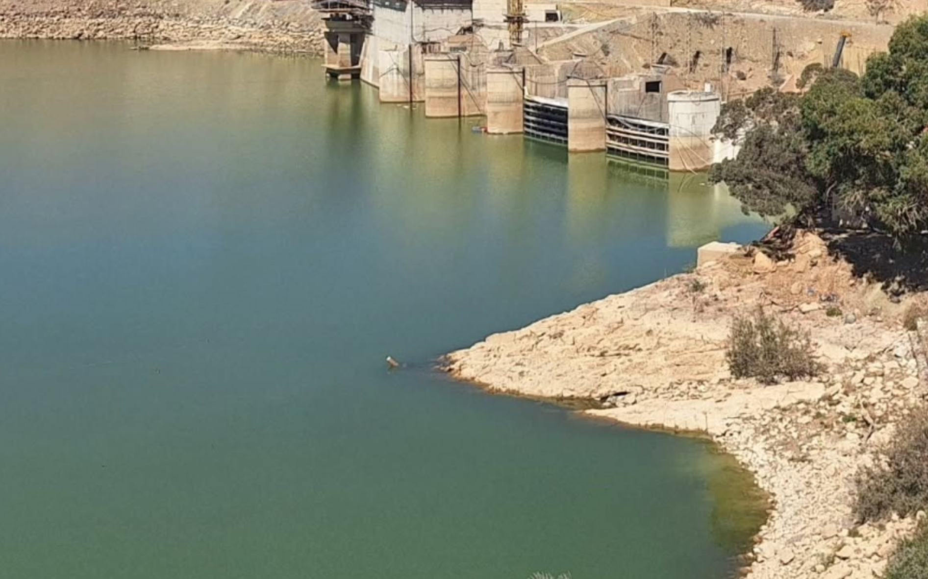 ارتفاع الموارد المائية بعدد من سدود المملكة خلال 24 ساعة الماضية