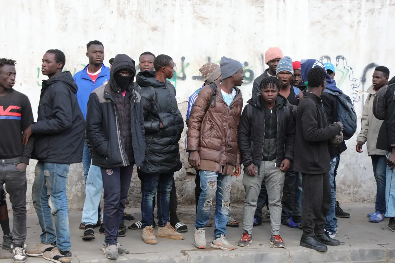 مواجهات عنيفة وأعمال تخريب بالدار البيضاء يقودها مهاجرون غير نظاميين