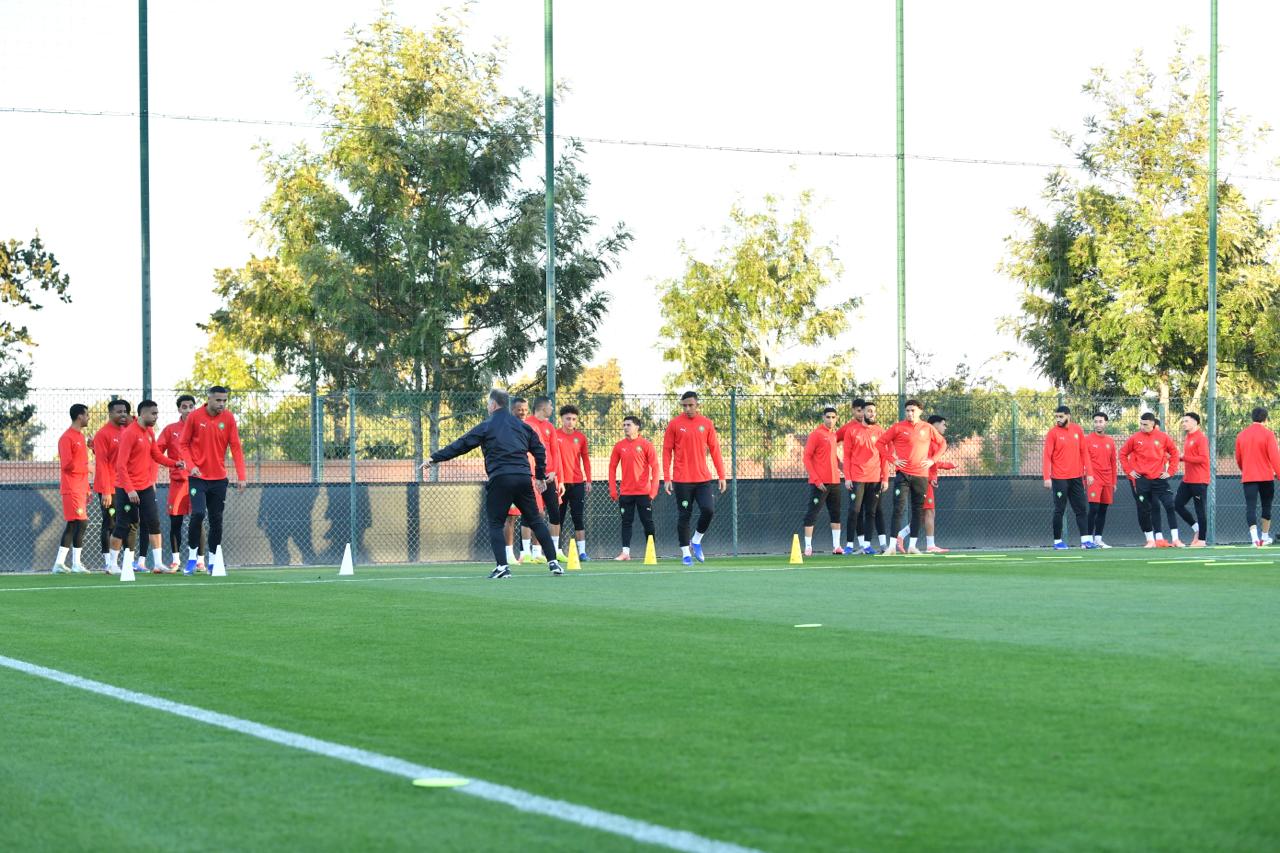 كان 2025.. المنتخب الوطني يجري آخر حصة تدريبية قبل لقاء الكاميرون +صور